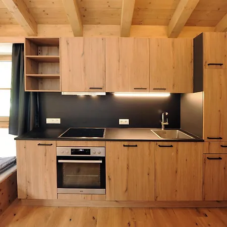 Marios Hittn Viehhofen